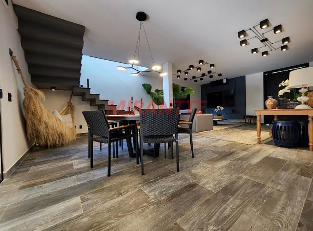 Cond. fechado de 330m² com 5 quartos em RIVIERA DE SAO LOURENCO