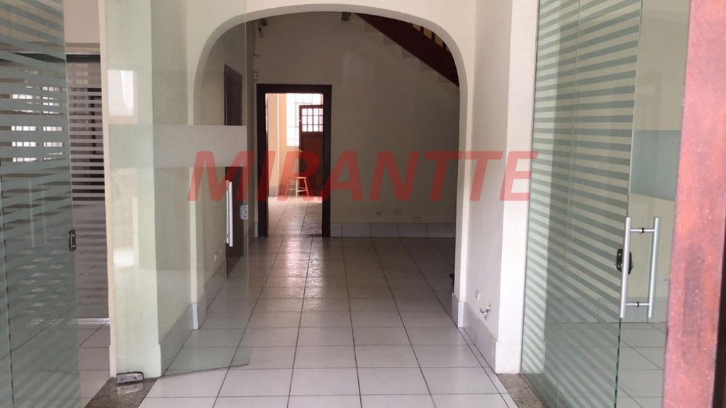 Sobrado de 479m² em Bela Vista
