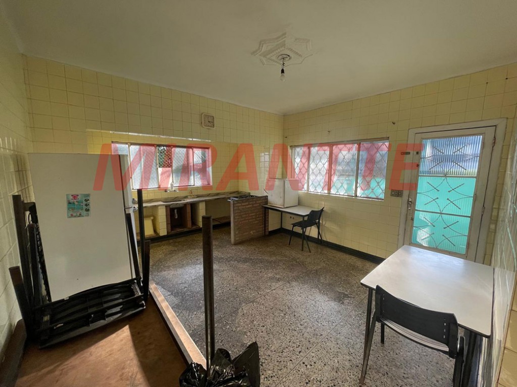 Sobrado de 351m² com 3 quartos em Jardim São Bento