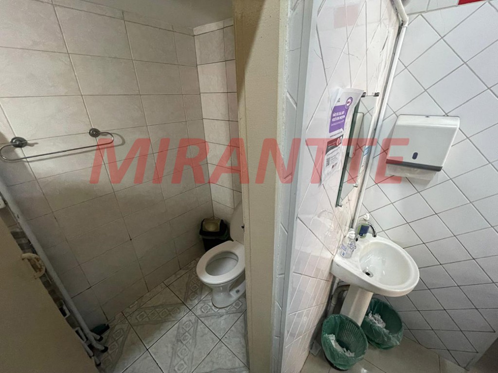 Sobrado de 351m² com 3 quartos em Jardim São Bento