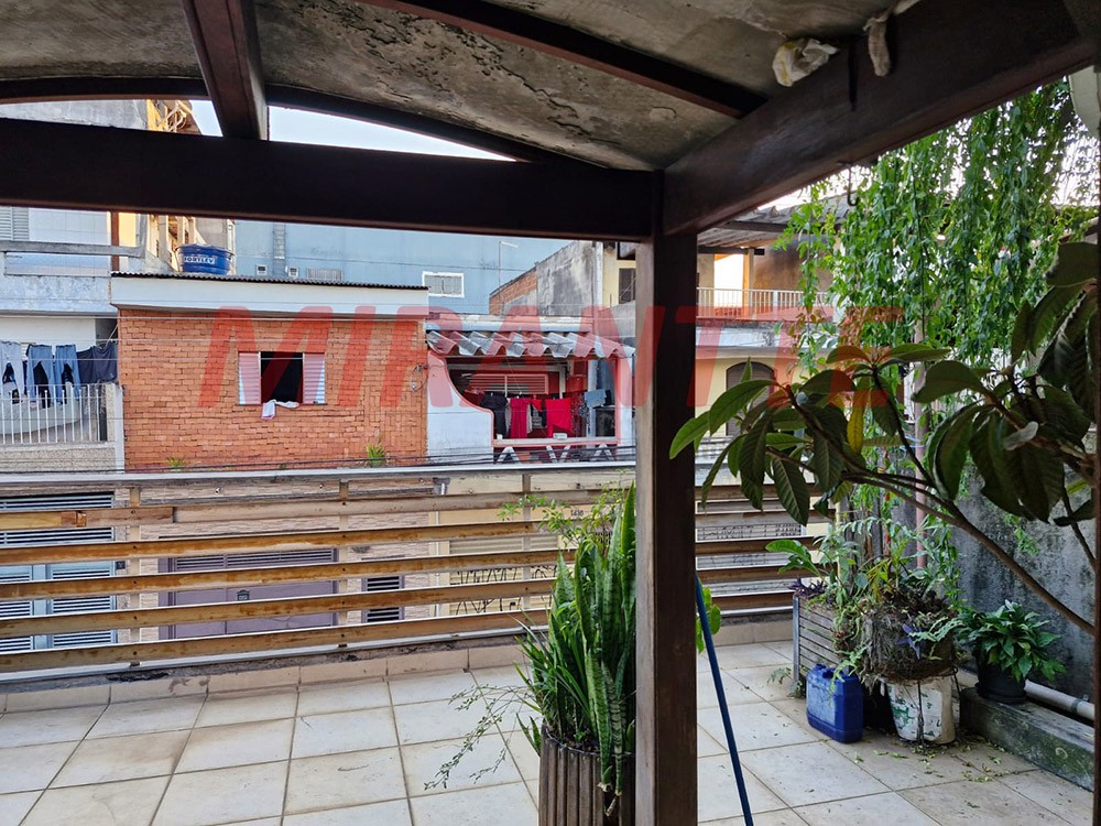 Sobrado de 178m² com 3 quartos em Jardim Brasil