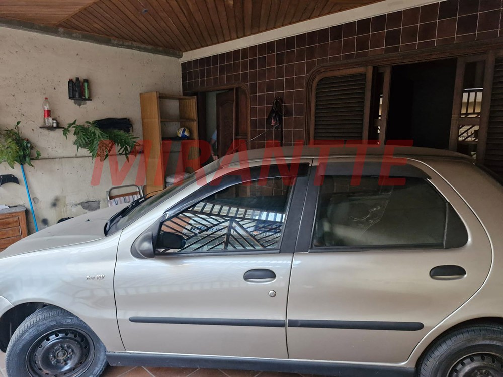 Sobrado de 178m² com 3 quartos em Jardim Brasil