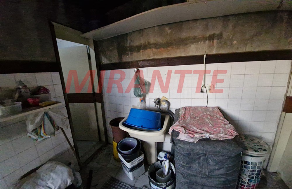 Sobrado de 178m² com 3 quartos em Jardim Brasil