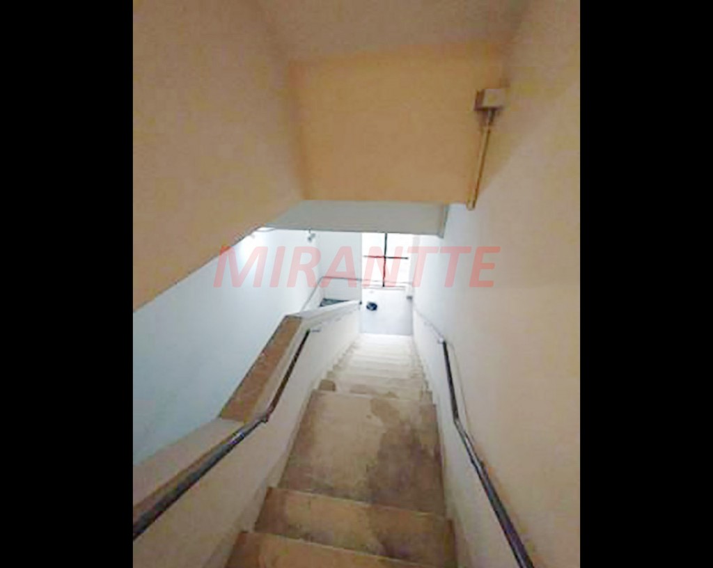 Comercial de 1650m² em Cambuci