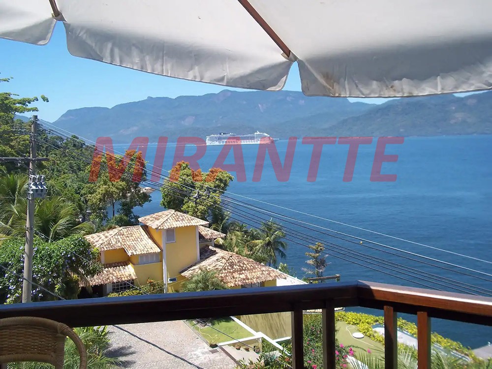 Casa terrea de 800m² com 3 quartos em Portogalo