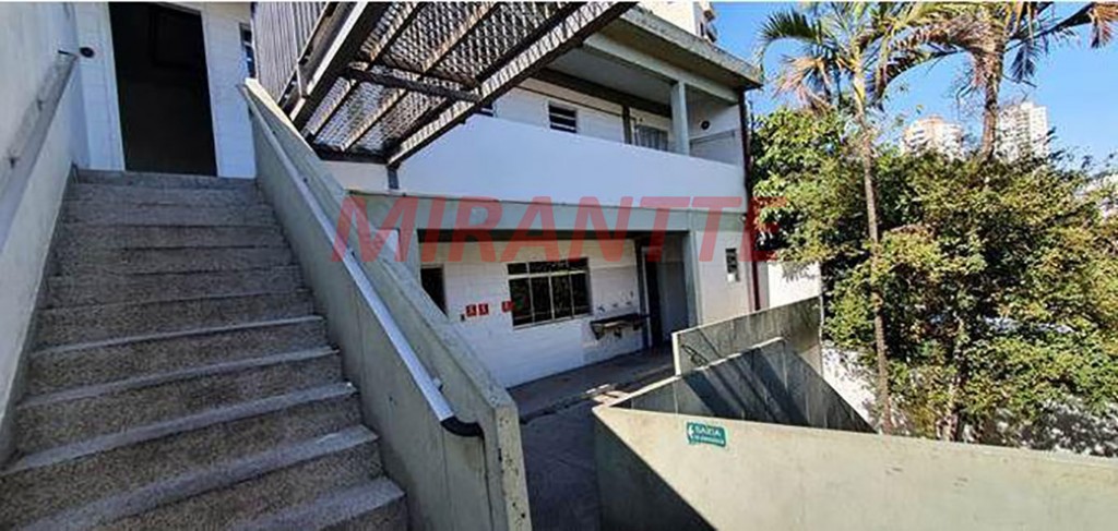 Comercial de 650m² em Bosque da Saúde