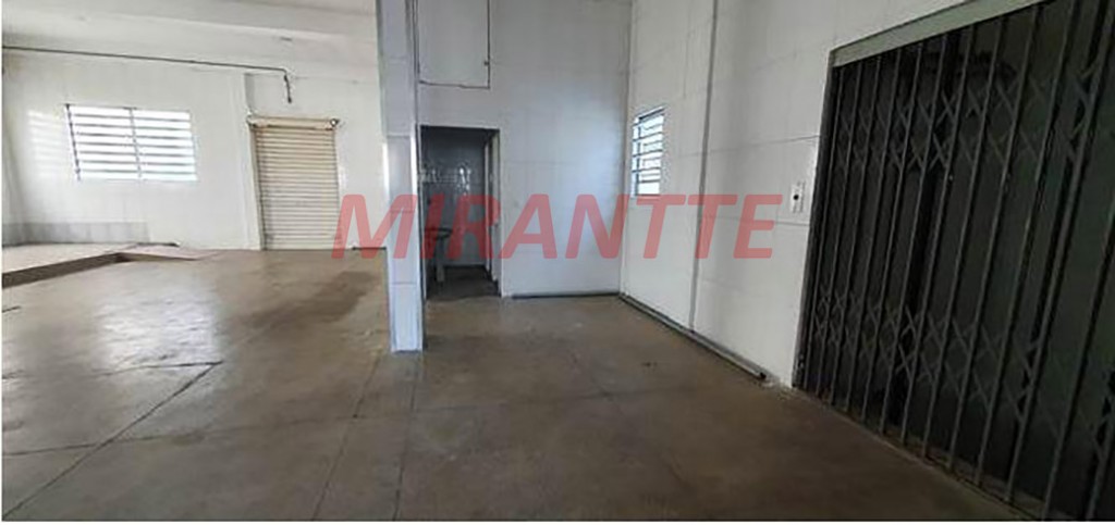 Comercial de 650m² em Bosque da Saúde