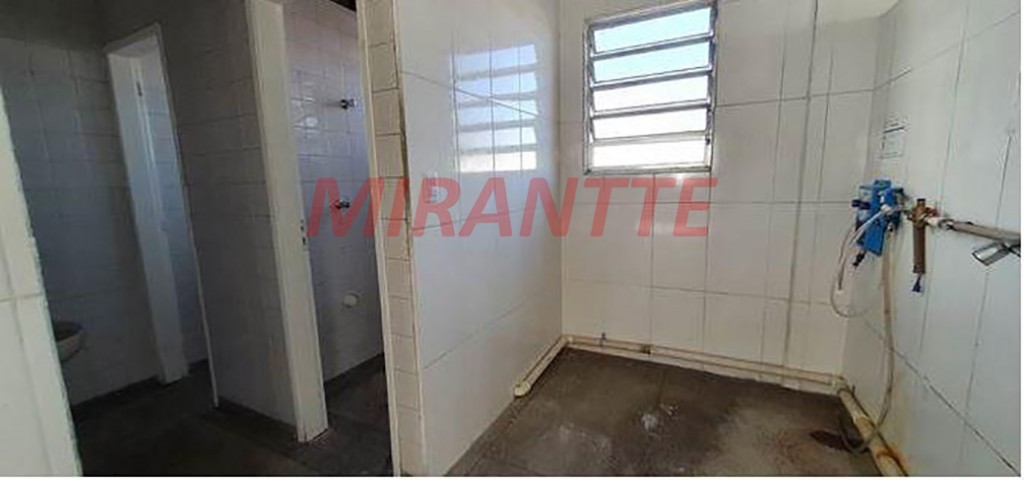 Comercial de 650m² em Bosque da Saúde