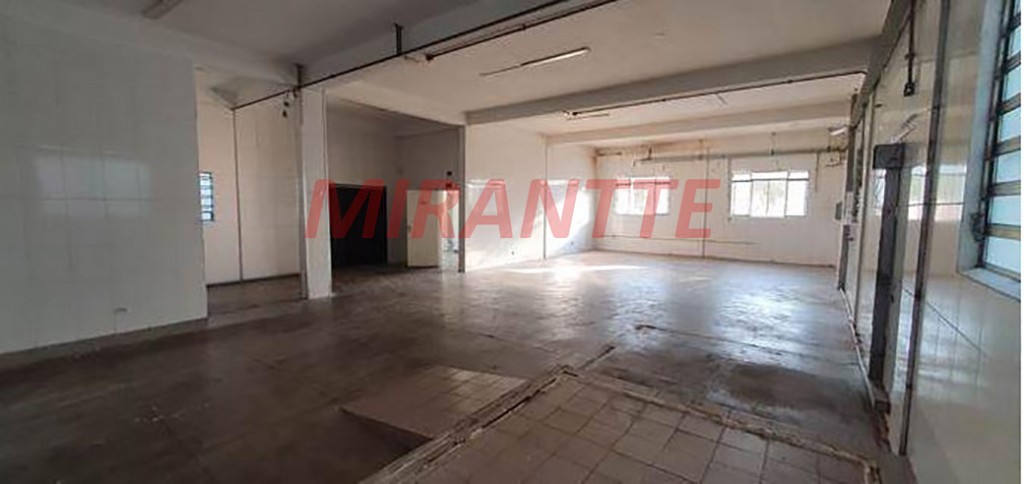 Comercial de 650m² em Bosque da Saúde