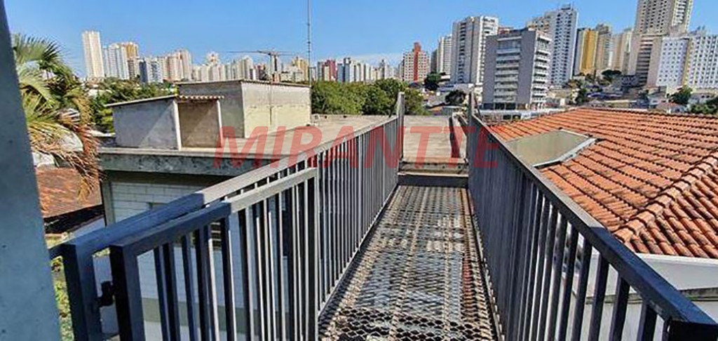 Comercial de 650m² em Bosque da Saúde