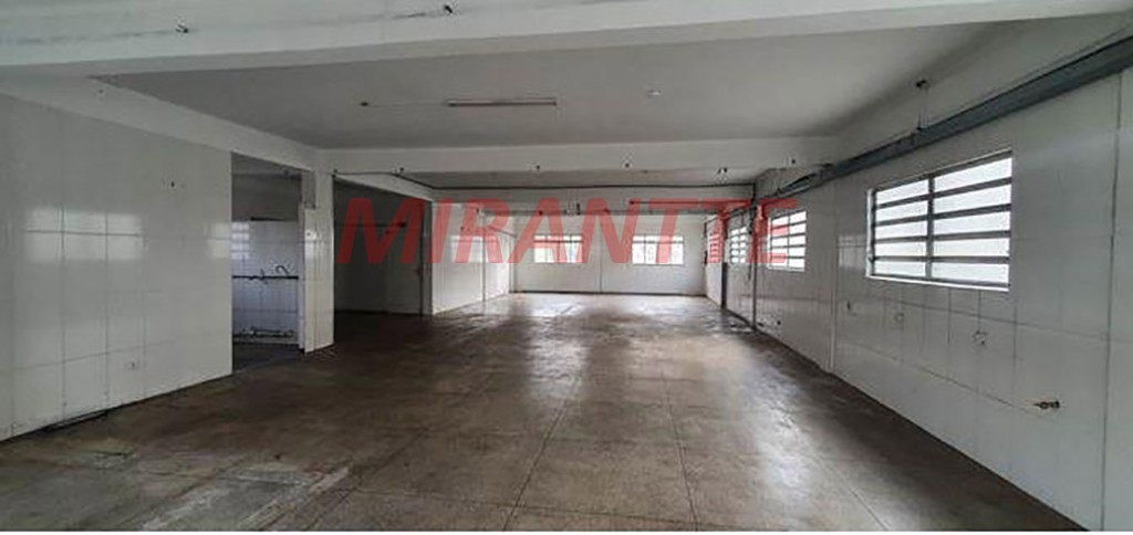 Comercial de 650m² em Bosque da Saúde