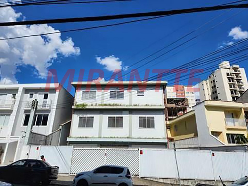 Comercial de 650m² em Bosque da Saúde