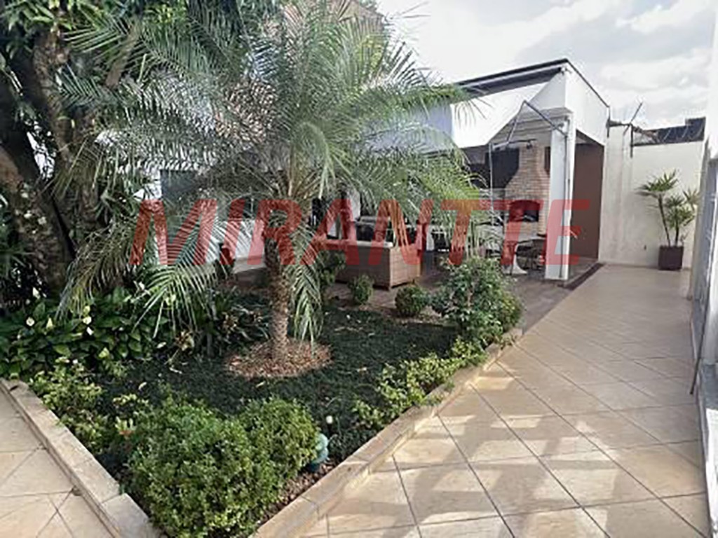 Comercial de 400m² em Saúde