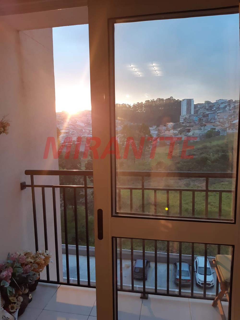 Apartamento com 3 quartos em Jardim Las Vegas