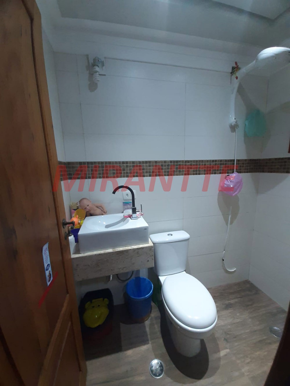 Sobrado de 296m² com 4 quartos em Cachoeira