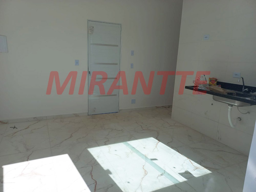 Apartamento com 2 quartos em Vila Gustavo