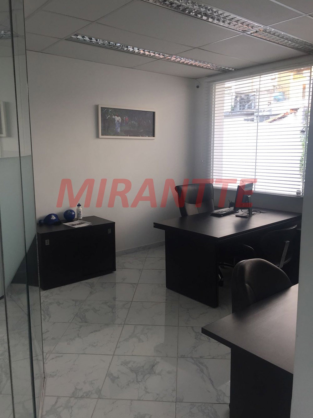 Sobrado de 371m² com 3 quartos em Pacaembu