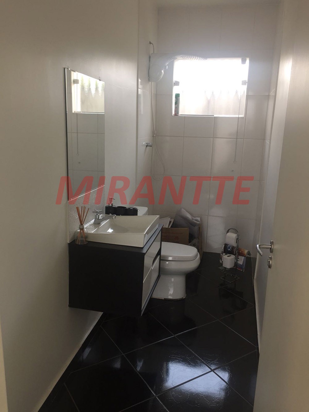 Sobrado de 371m² com 3 quartos em Pacaembu