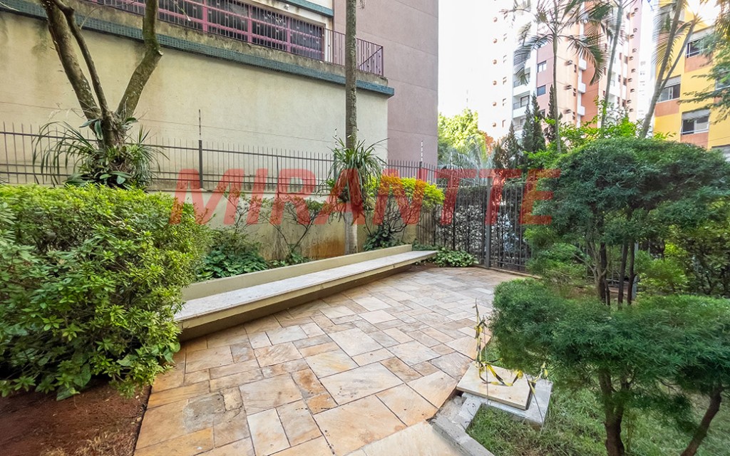 Apartamento de 151m² com 4 quartos em Higienópolis