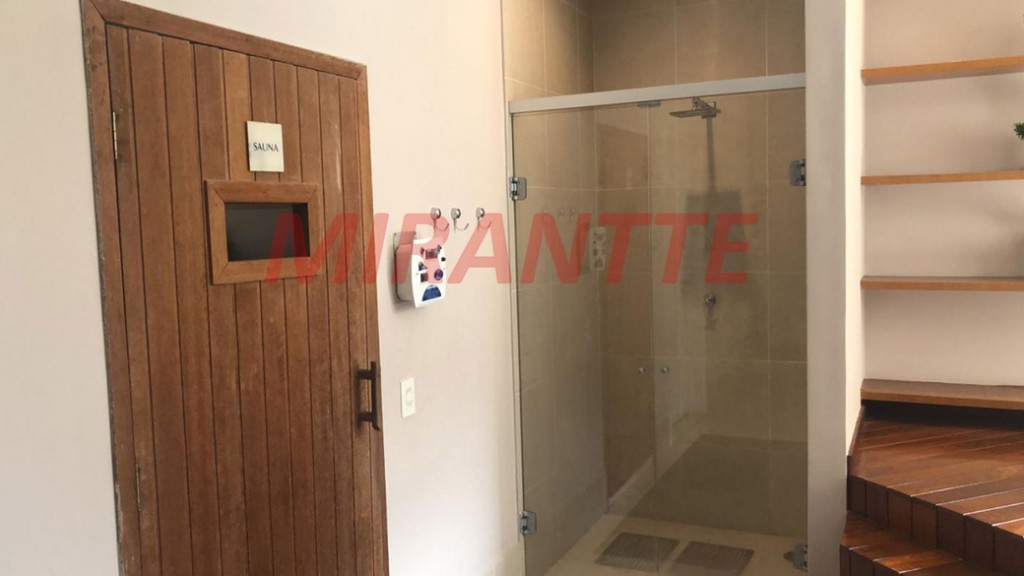 Apartamento com 3 quartos em Aclimação