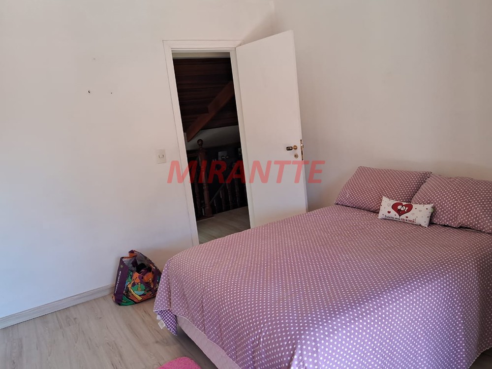 Sobrado de 300m² com 2 quartos em Serra Da Cantareira