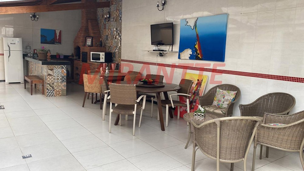 Sobrado de 330m² com 5 quartos em Vila Irmaos Arnoni