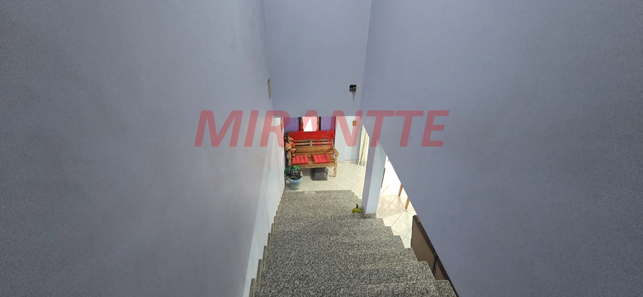 Sobrado de 326m² com 3 quartos em Jardim Felicidade