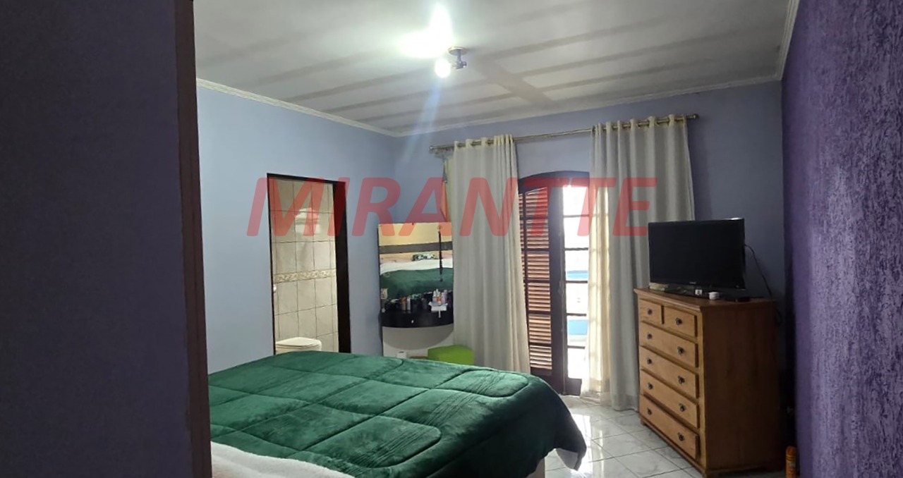 Sobrado de 326m² com 3 quartos em Jardim Felicidade