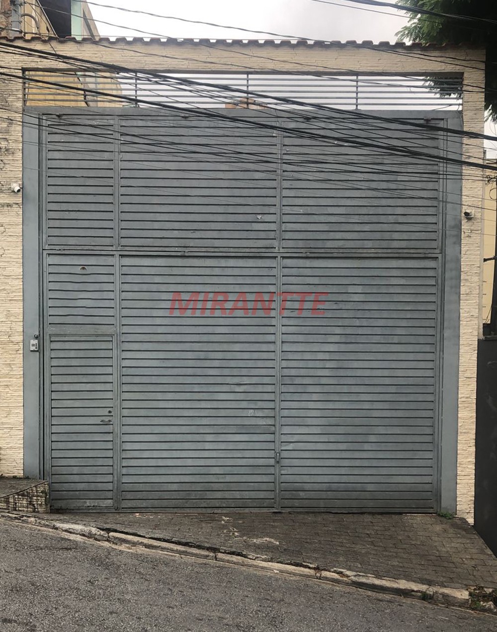 Sobrado de 350m² com 4 quartos em Lauzane Paulista