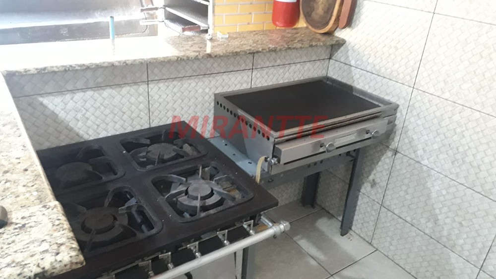 Sobrado de 350m² com 4 quartos em Lauzane Paulista
