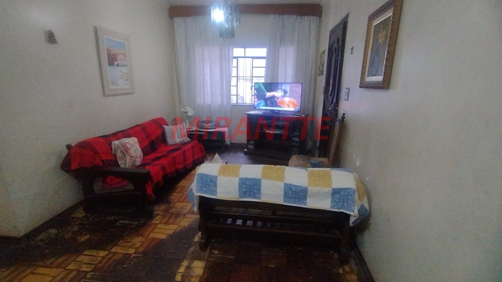 Casa terrea de 120m² com 3 quartos em Chora Menino