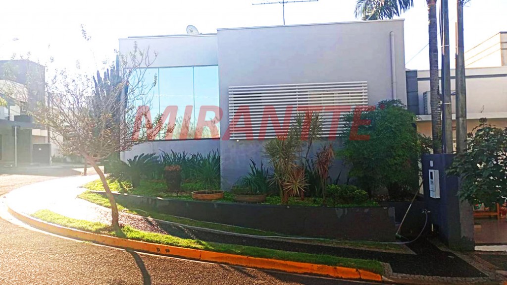 Casa terrea de 126m² com 3 quartos em Vila Aviação