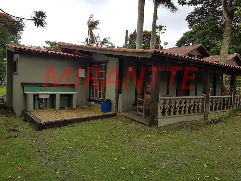 ChÁcara de 750m² com 5 quartos em Parque Nova Cipó