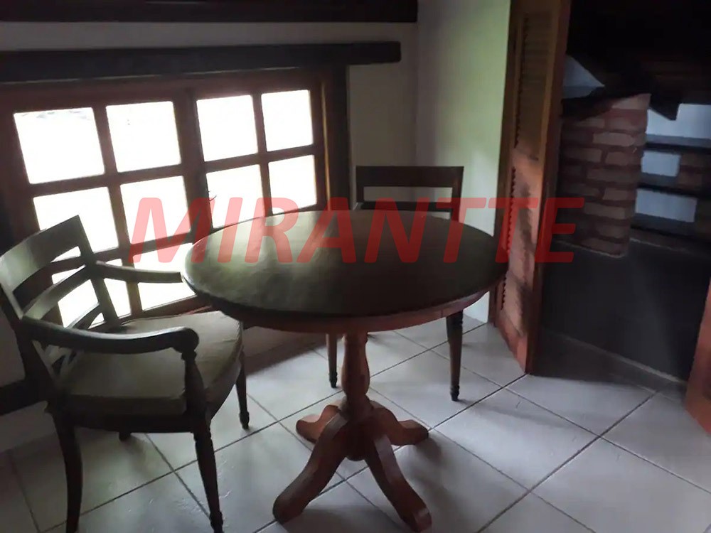 ChÁcara de 750m² com 5 quartos em Parque Nova Cipó