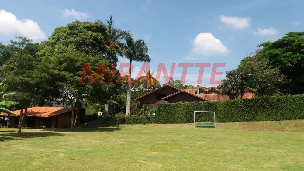 ChÁcara de 750m² com 5 quartos em Parque Nova Cipó