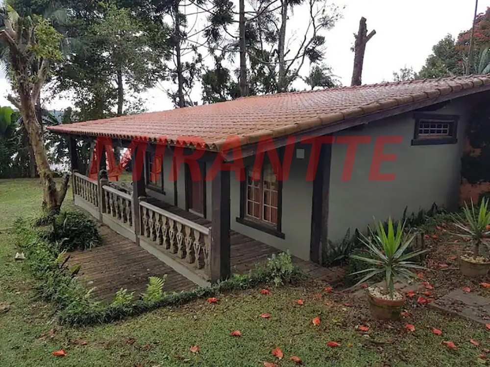 ChÁcara de 750m² com 5 quartos em Parque Nova Cipó