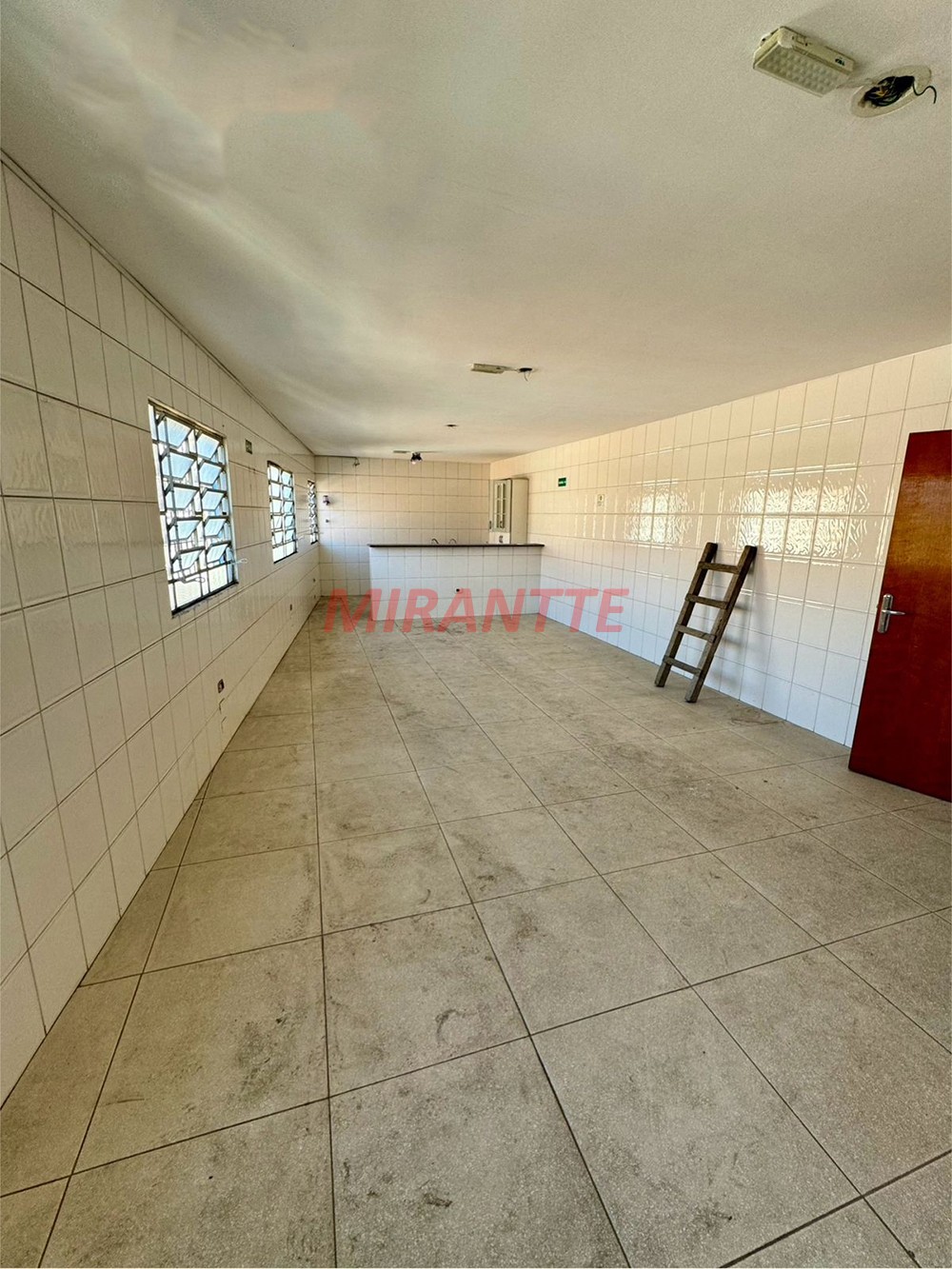 Comercial de 1062m² em Aeroporto Guarulhos