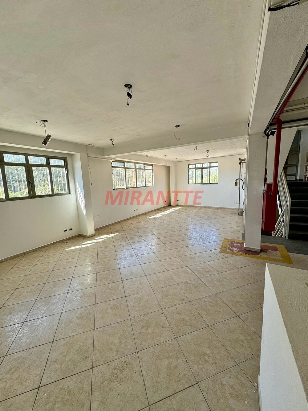 Comercial de 1062m² em Aeroporto Guarulhos