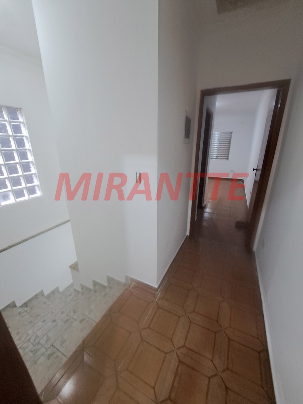 Sobrado de 120m² com 2 quartos em Jardim Peri