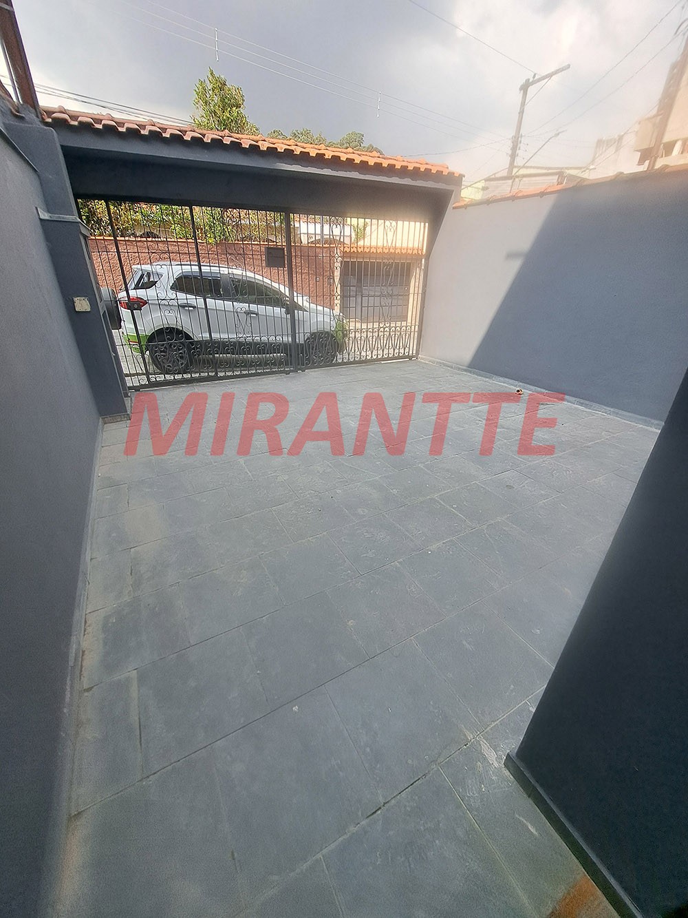 Sobrado de 120m² com 2 quartos em Jardim Peri