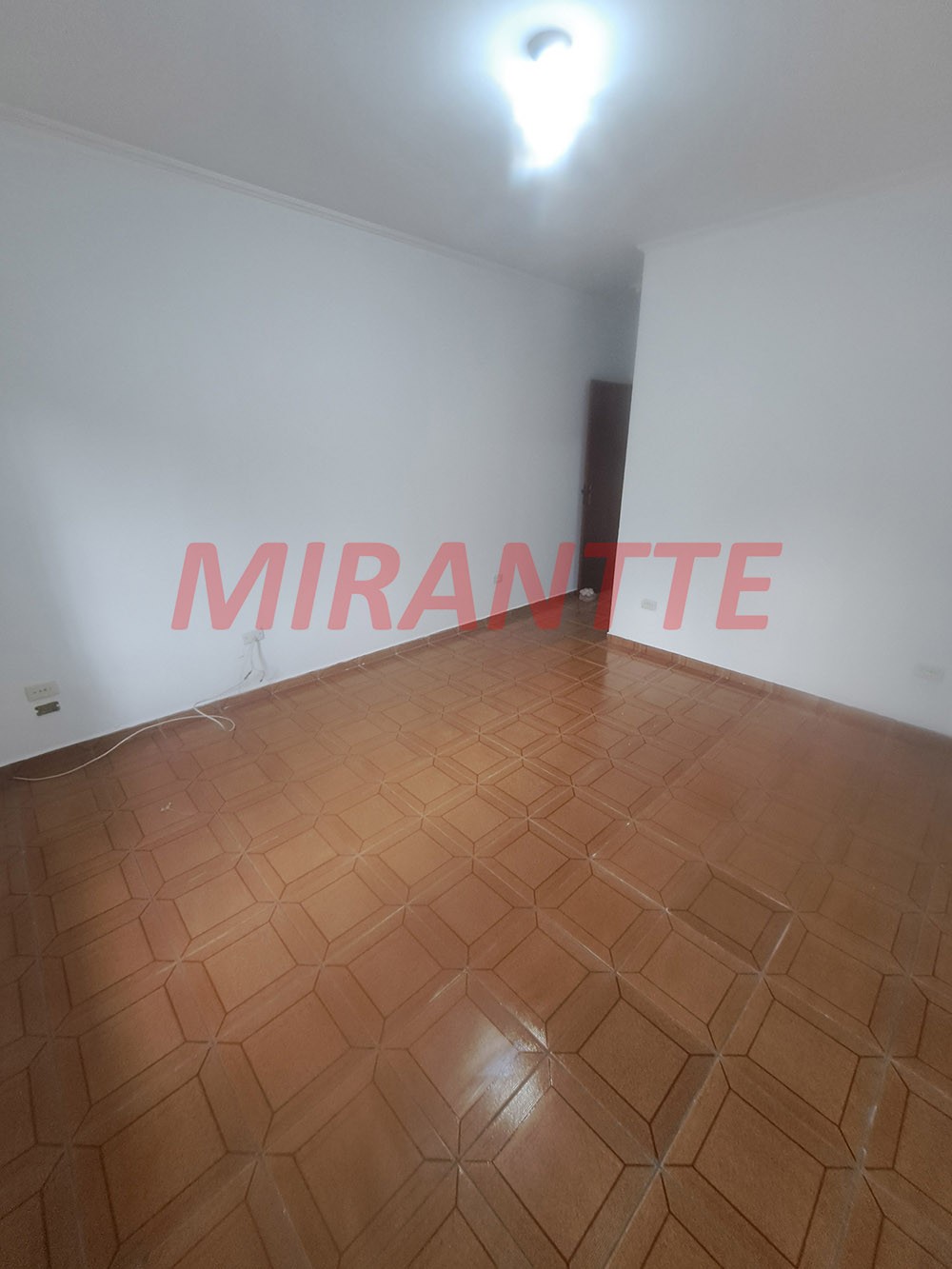 Sobrado de 120m² com 2 quartos em Jardim Peri