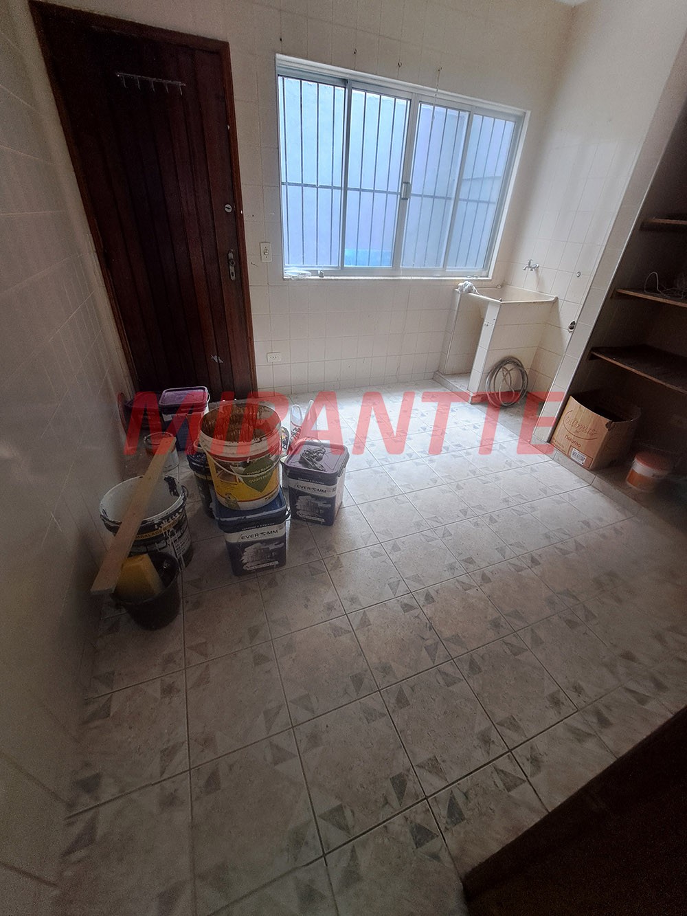 Sobrado de 120m² com 2 quartos em Jardim Peri