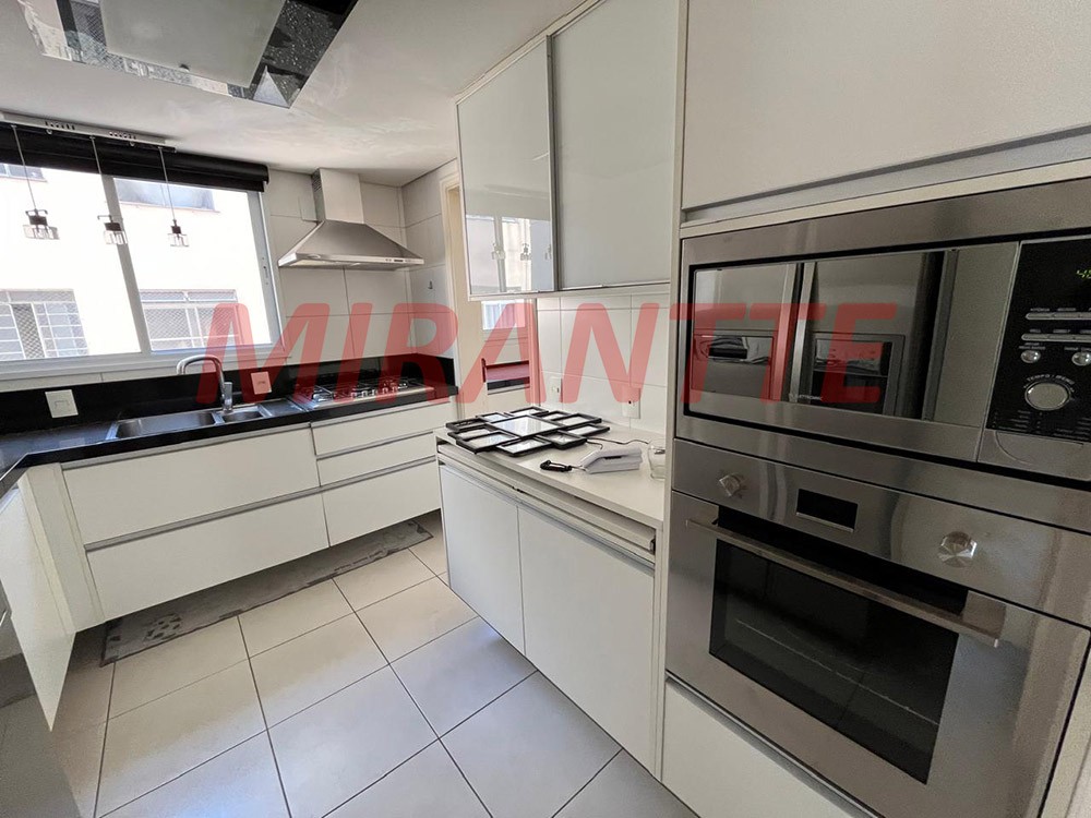 Apartamento de 140m² com 3 quartos em Perdizes