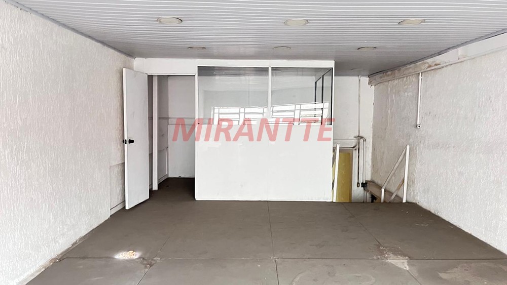 Comercial de 151m² em Luz