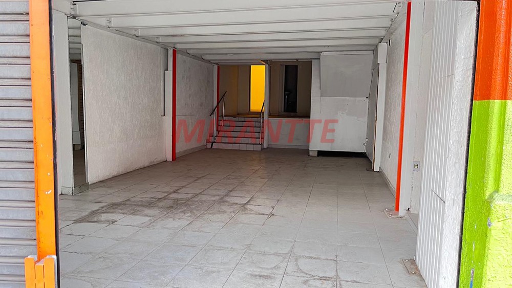 Comercial de 151m² em Luz