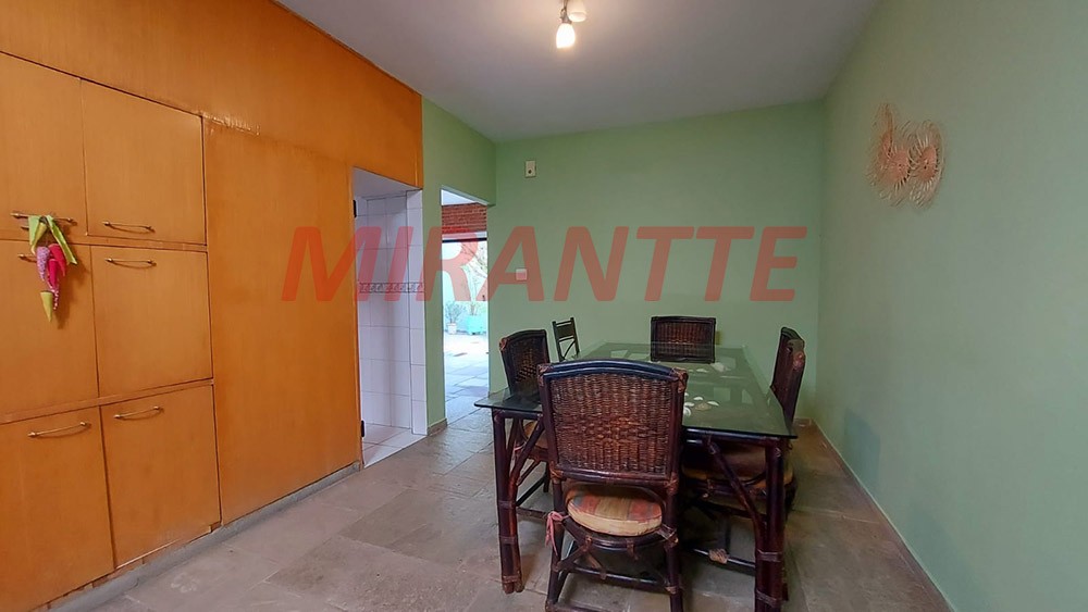 Casa terrea de 274m² com 4 quartos em Jardim São Bento