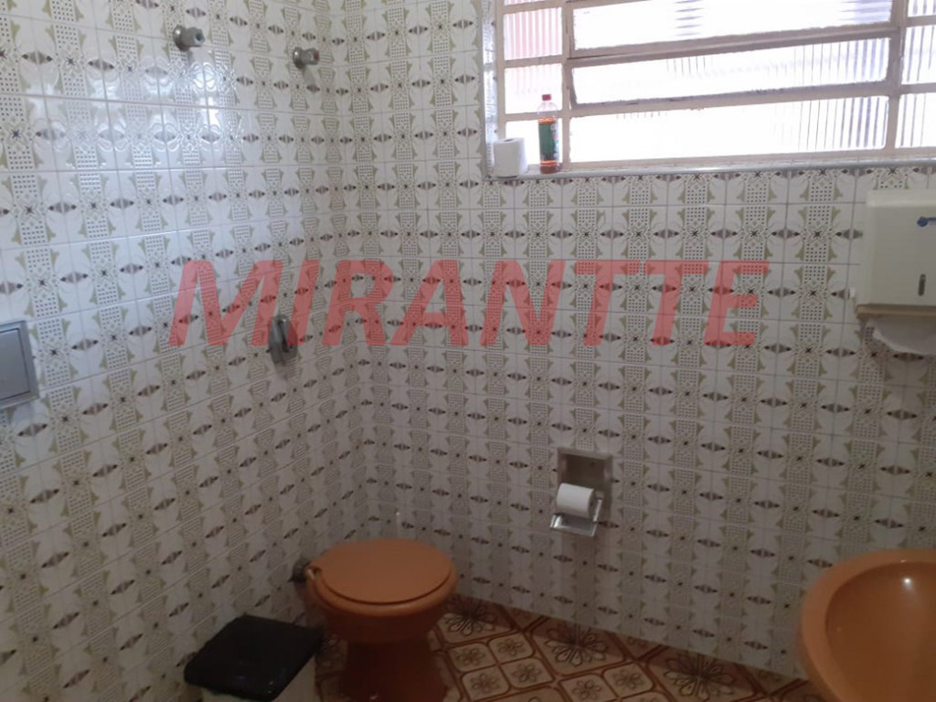 Casa terrea com 2 quartos em Carandiru