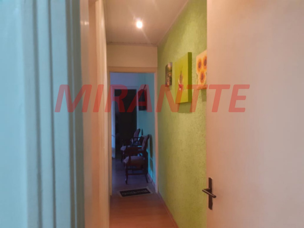Casa terrea com 2 quartos em Carandiru