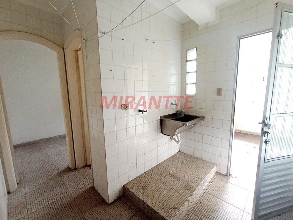 Terreno de 98m² em Santana