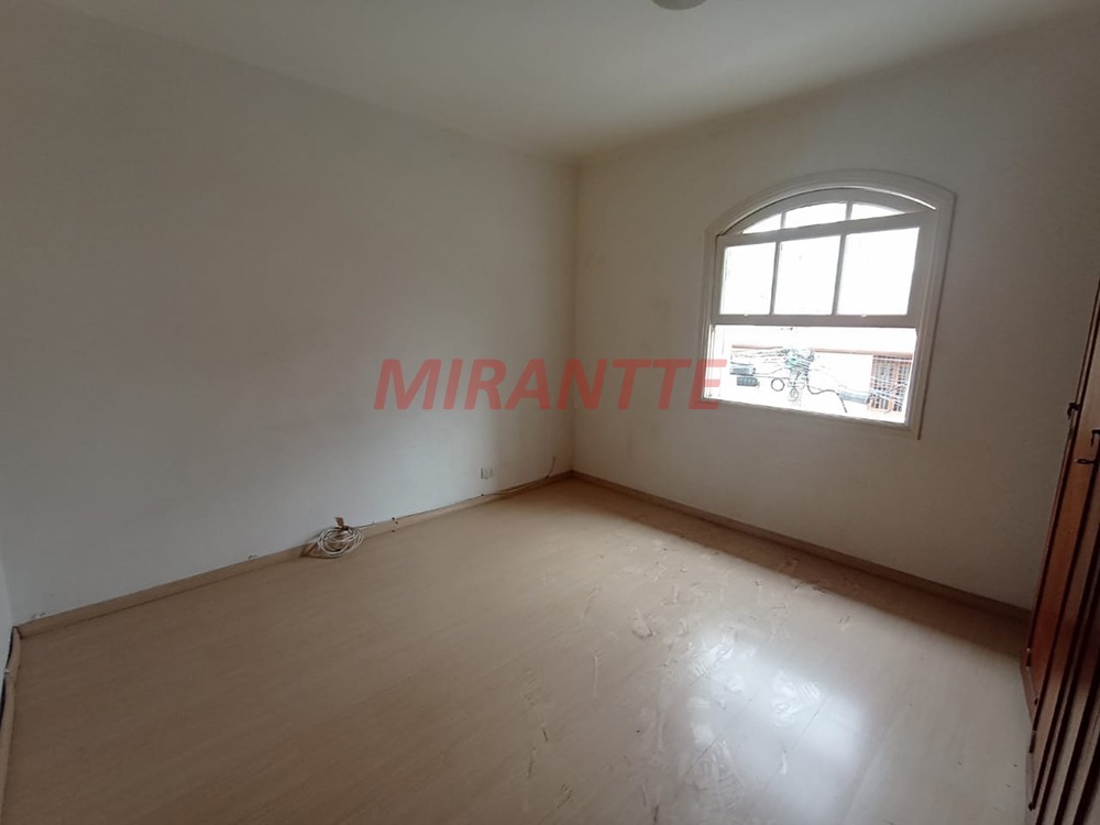 Terreno de 98m² em Santana
